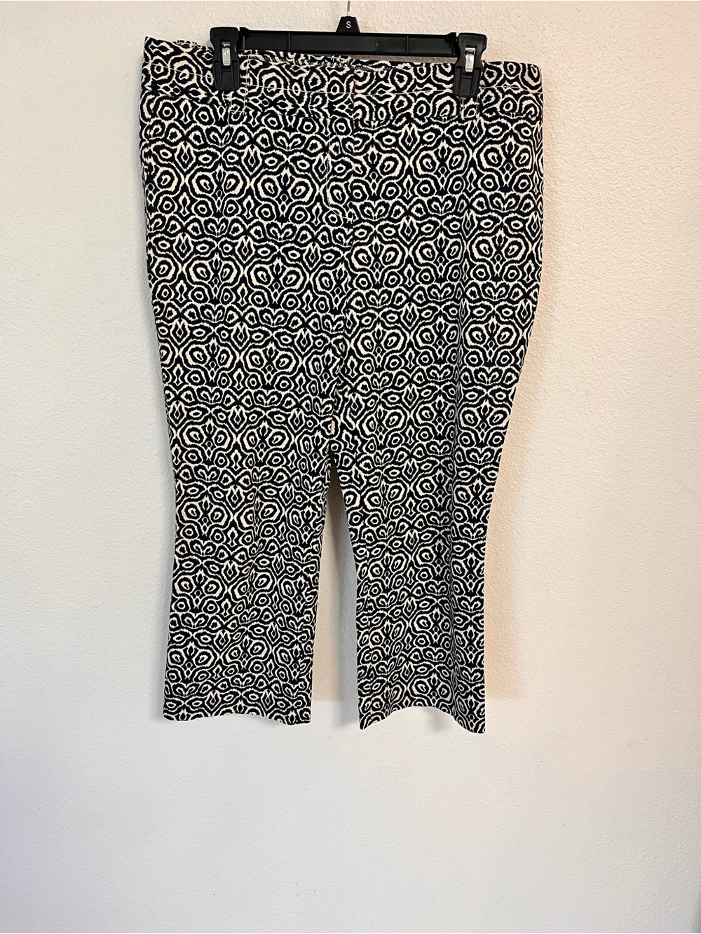 J. Crew Black & White Geometric Cropped Pants